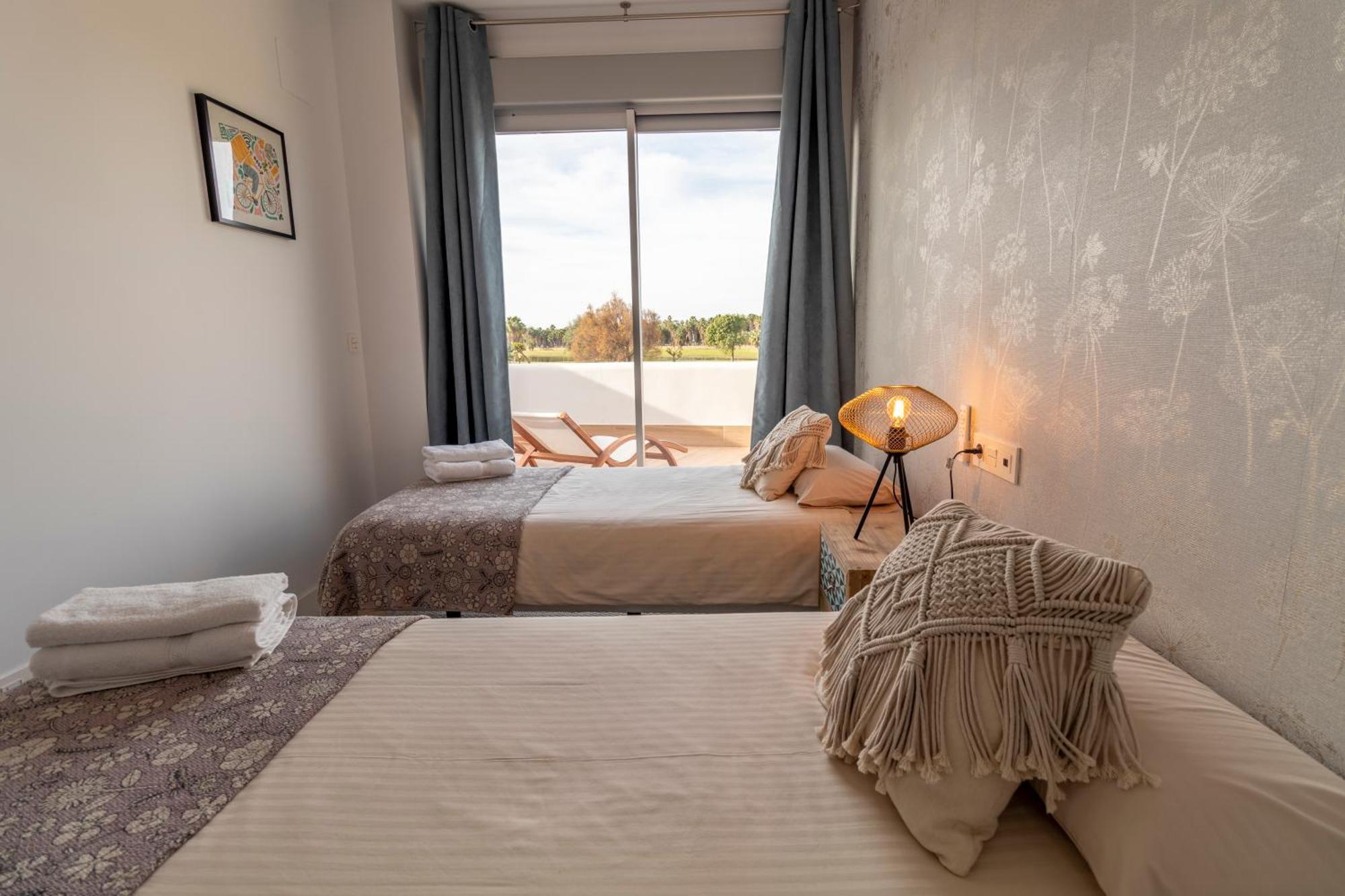 Rentitspain Apartamento Serena Terraza Con Vista A Golf موتريل المظهر الخارجي الصورة