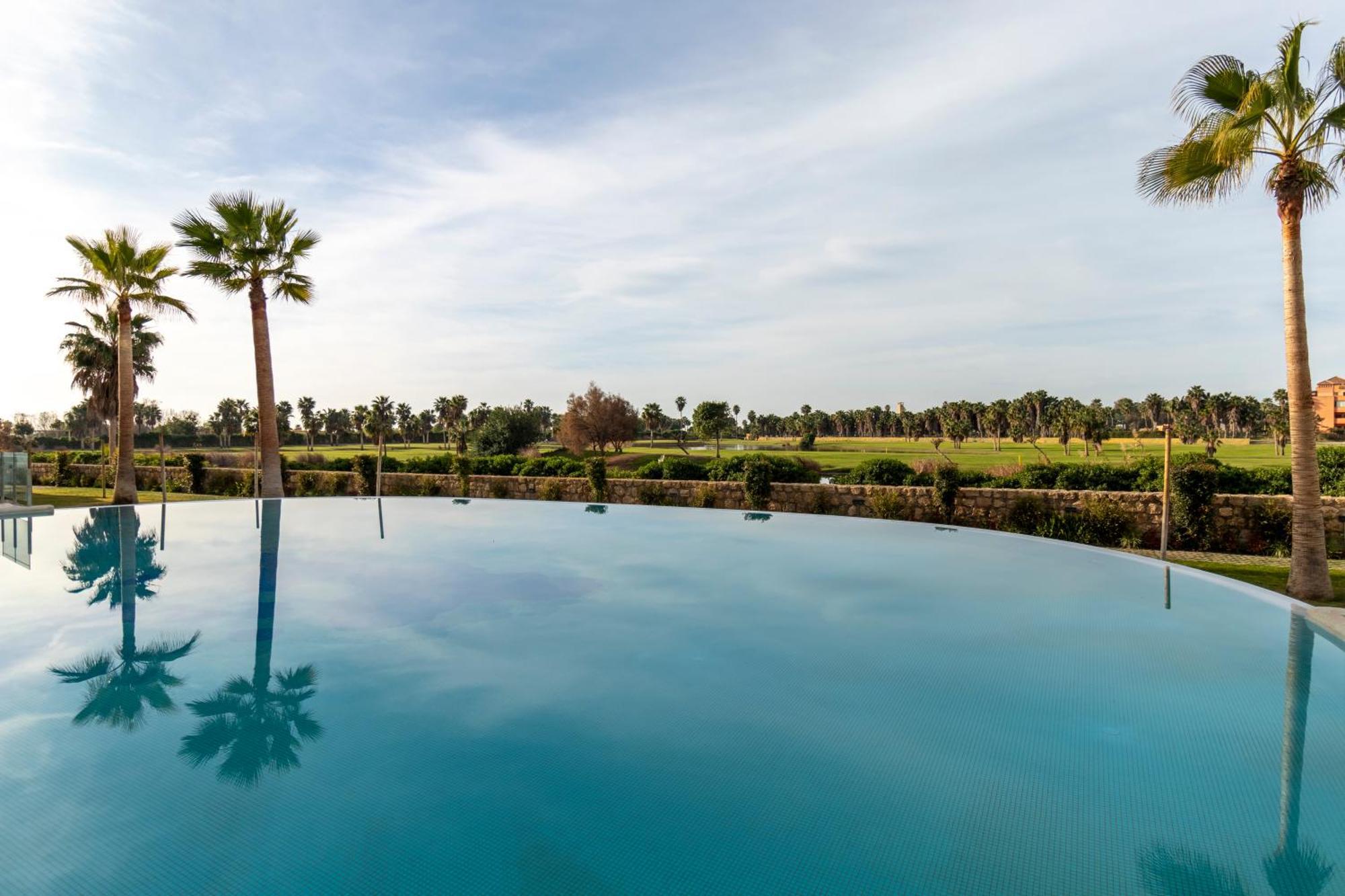 Rentitspain Apartamento Serena Terraza Con Vista A Golf موتريل المظهر الخارجي الصورة
