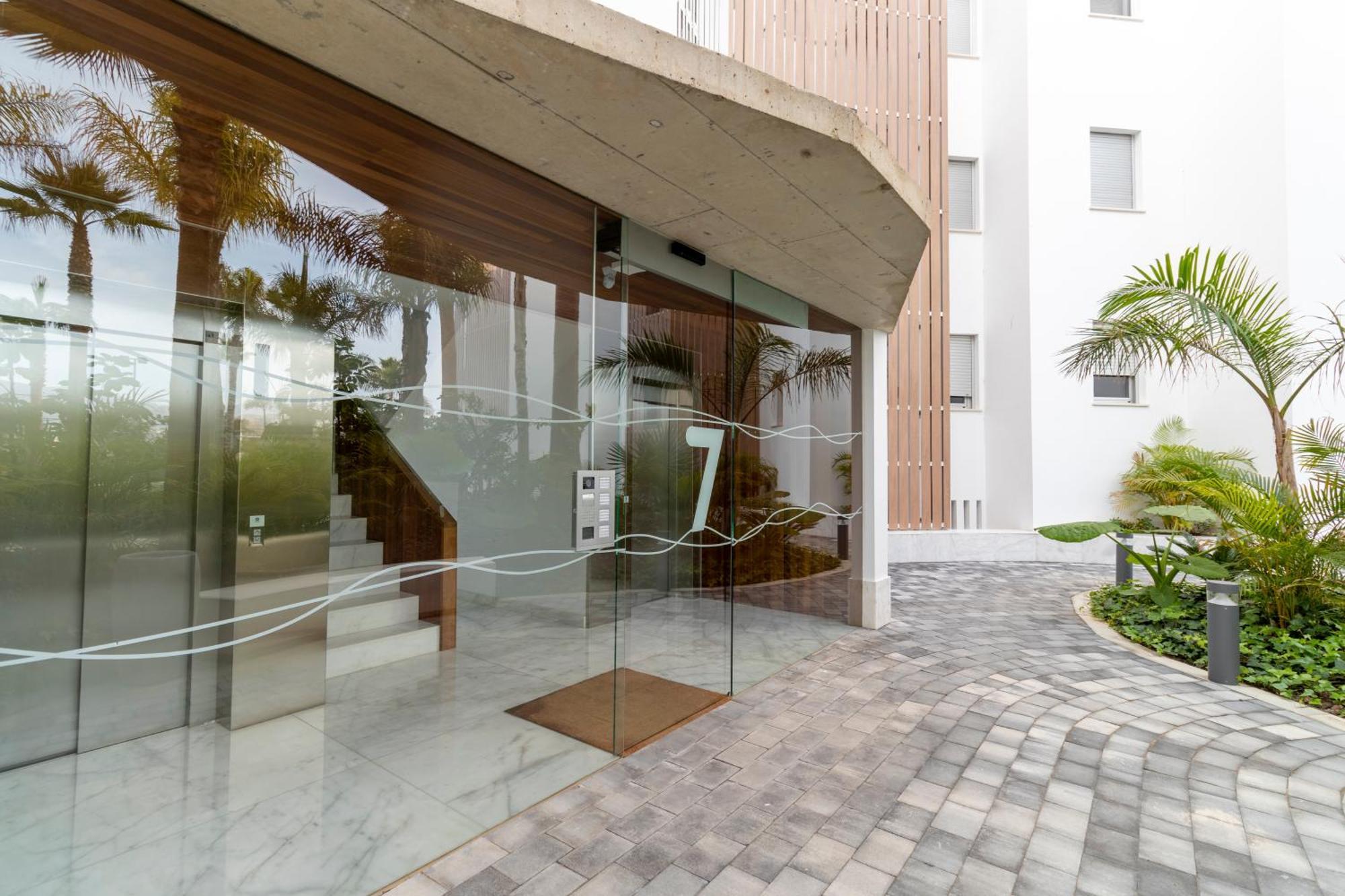 Rentitspain Apartamento Serena Terraza Con Vista A Golf موتريل المظهر الخارجي الصورة